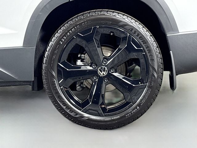 2026 Volkswagen Taos 1.5T SEL