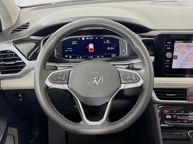 2026 Volkswagen Taos 1.5T SEL