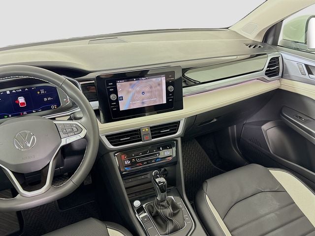 2026 Volkswagen Taos 1.5T SEL