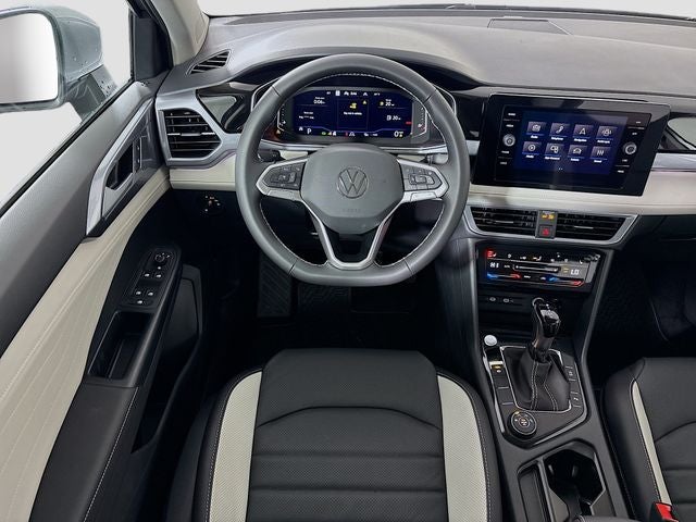2026 Volkswagen Taos 1.5T SEL