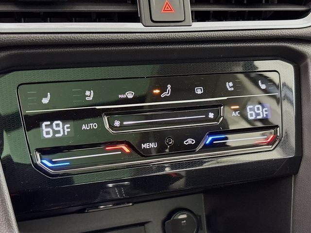 2026 Volkswagen Taos 1.5T SEL