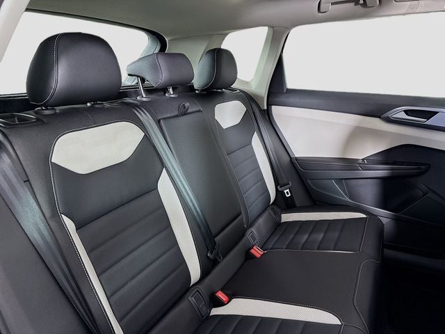 2026 Volkswagen Taos 1.5T SEL