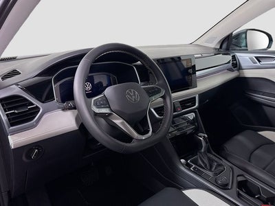 2026 Volkswagen Taos 1.5T SEL