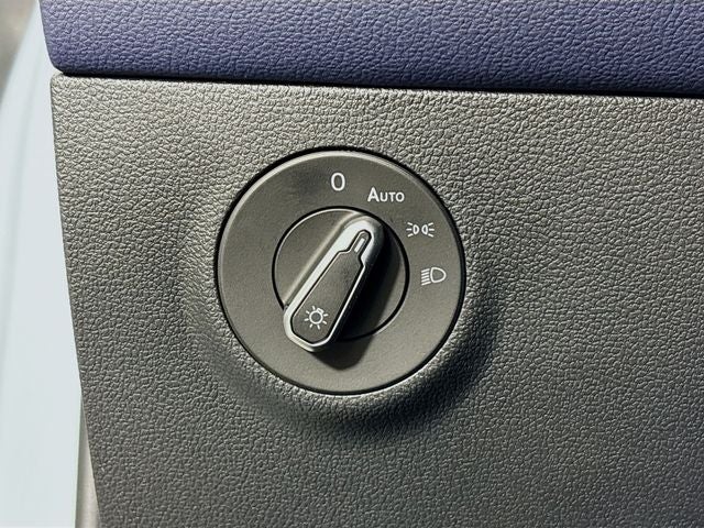 2026 Volkswagen Taos 1.5T SEL