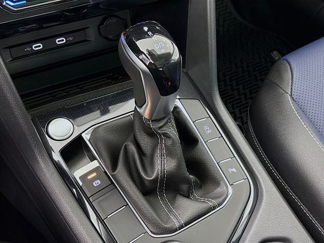 2026 Volkswagen Taos 1.5T SEL