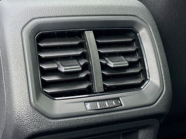 2026 Volkswagen Taos 1.5T SEL