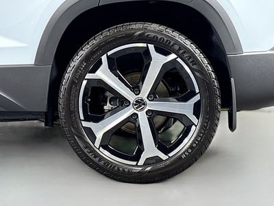 2026 Volkswagen Taos 1.5T SEL