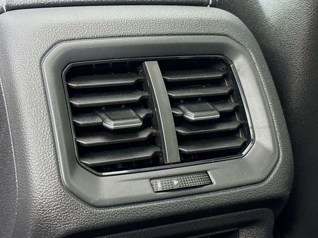 2026 Volkswagen Taos 1.5T SEL