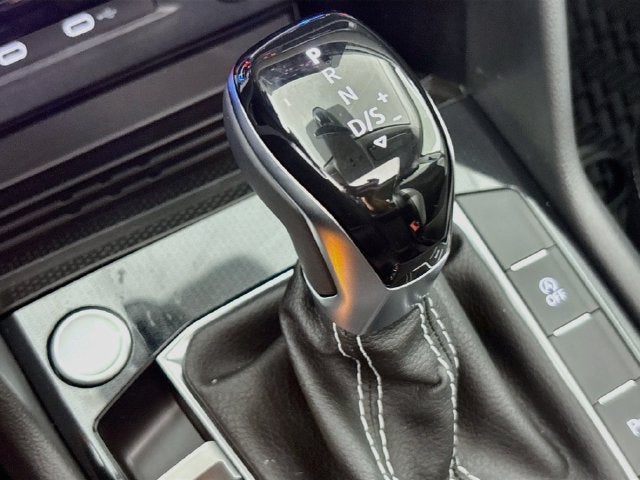 2027 Volkswagen Taos 1.5T SEL