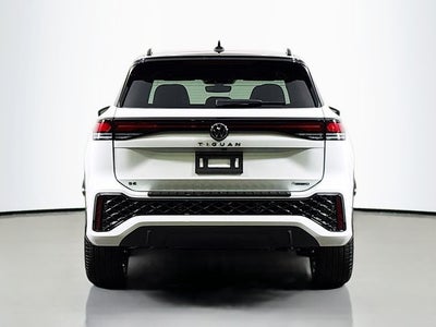 2026 Volkswagen Tiguan 2.0T SE R-Line Black