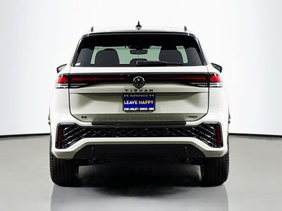 2026 Volkswagen Tiguan 2.0T SE R-Line Black