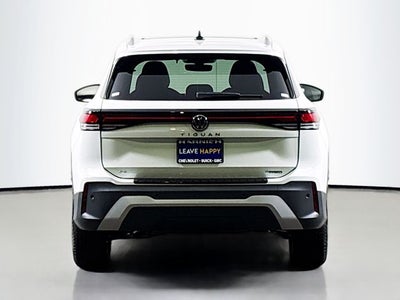 2026 Volkswagen Tiguan 2.0T SE
