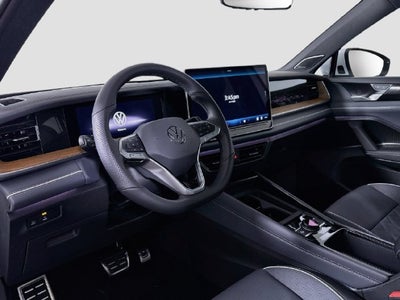 2026 Volkswagen Tiguan SEL R-Line Turbo