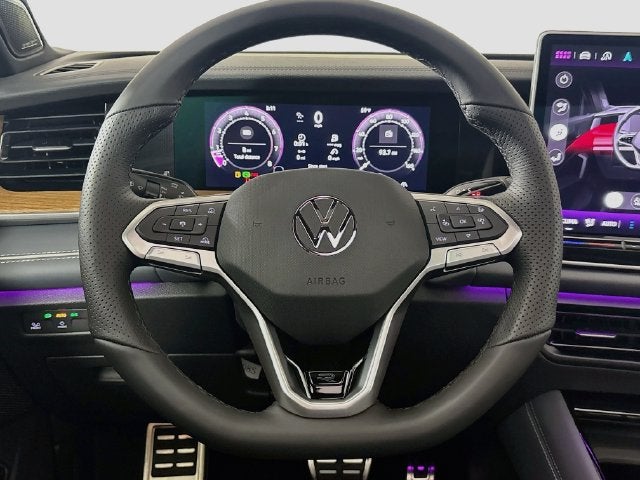 2026 Volkswagen Tiguan SEL R-Line Turbo