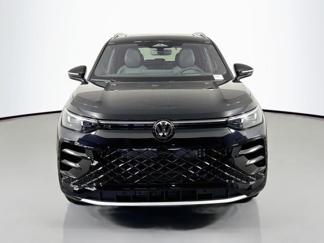 2026 Volkswagen Tiguan 2.0T SEL R-Line Turbo