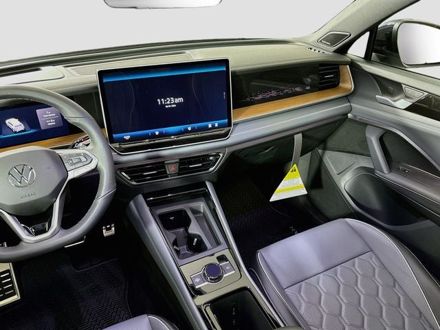 2026 Volkswagen Tiguan 2.0T SEL R-Line Turbo