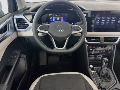 2027 Volkswagen Taos 1.5T SE