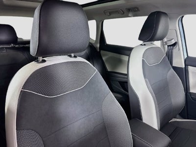2027 Volkswagen Taos 1.5T SE