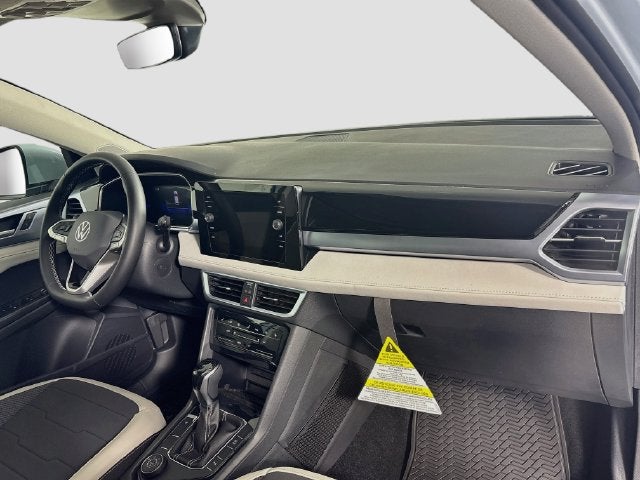 2027 Volkswagen Taos 1.5T SE
