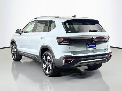 2027 Volkswagen Taos 1.5T SE