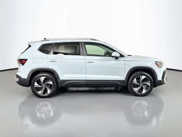 2027 Volkswagen Taos 1.5T SE