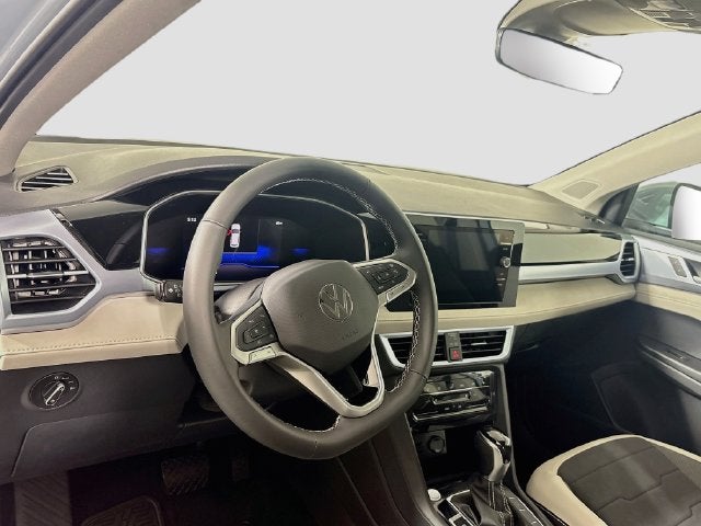 2027 Volkswagen Taos 1.5T SE