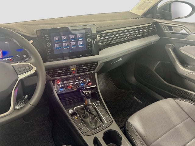 2027 Volkswagen Jetta 1.5T SE