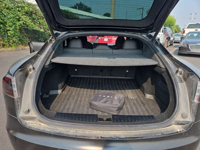 2022 Tesla Model S Plaid