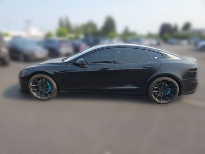 2022 Tesla Model S Plaid