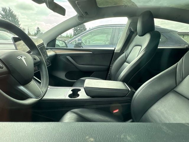 2024 Tesla Model Y Standard Range