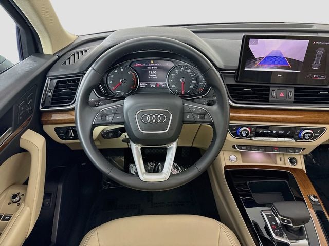 2023 Audi Q5 40 Premium quattro