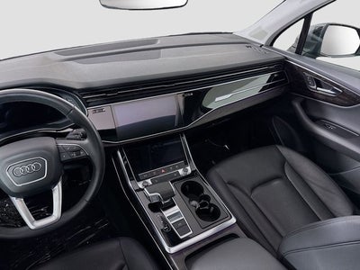 2022 Audi Q7 45 Premium Plus quattro