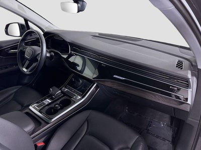 2022 Audi Q7 45 Premium Plus quattro