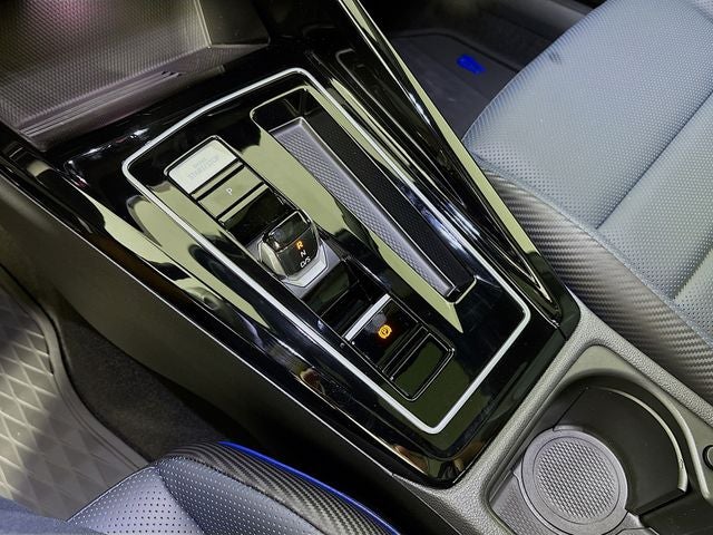 2026 Volkswagen Golf R 2.0T