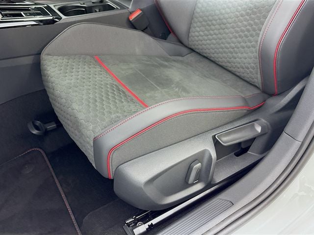 2025 Volkswagen Golf GTI 2.0T SE
