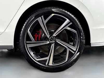 2025 Volkswagen Golf GTI 2.0T SE