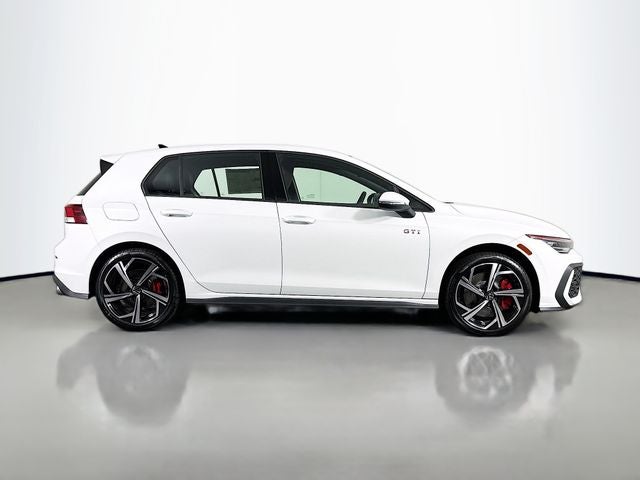 2025 Volkswagen Golf GTI 2.0T SE