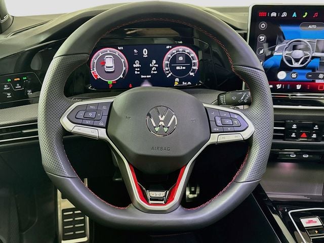 2026 Volkswagen Golf GTI Autobahn