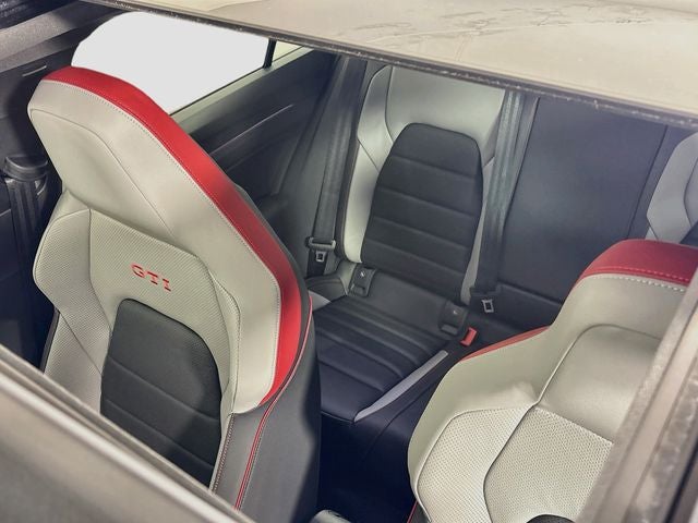 2026 Volkswagen Golf GTI Autobahn