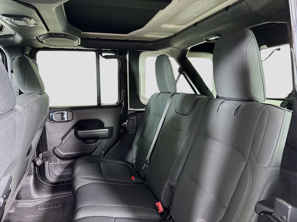 2022 Jeep Wrangler Unlimited High Tide 4x4
