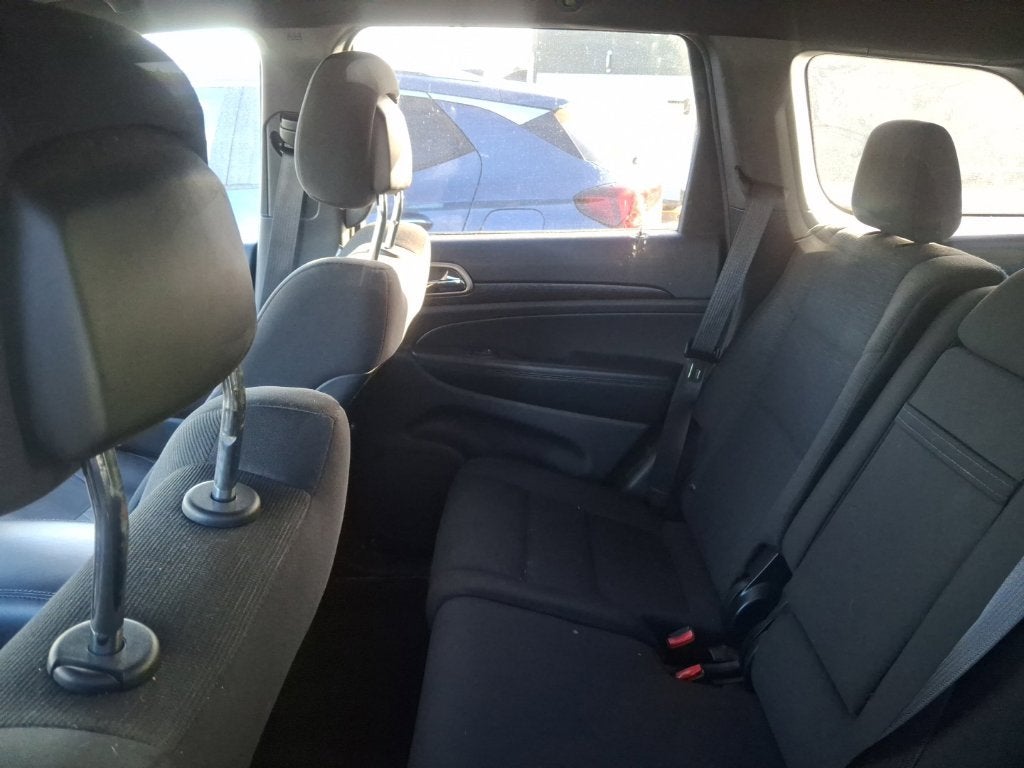 2017 Jeep Grand Cherokee Laredo 4x4