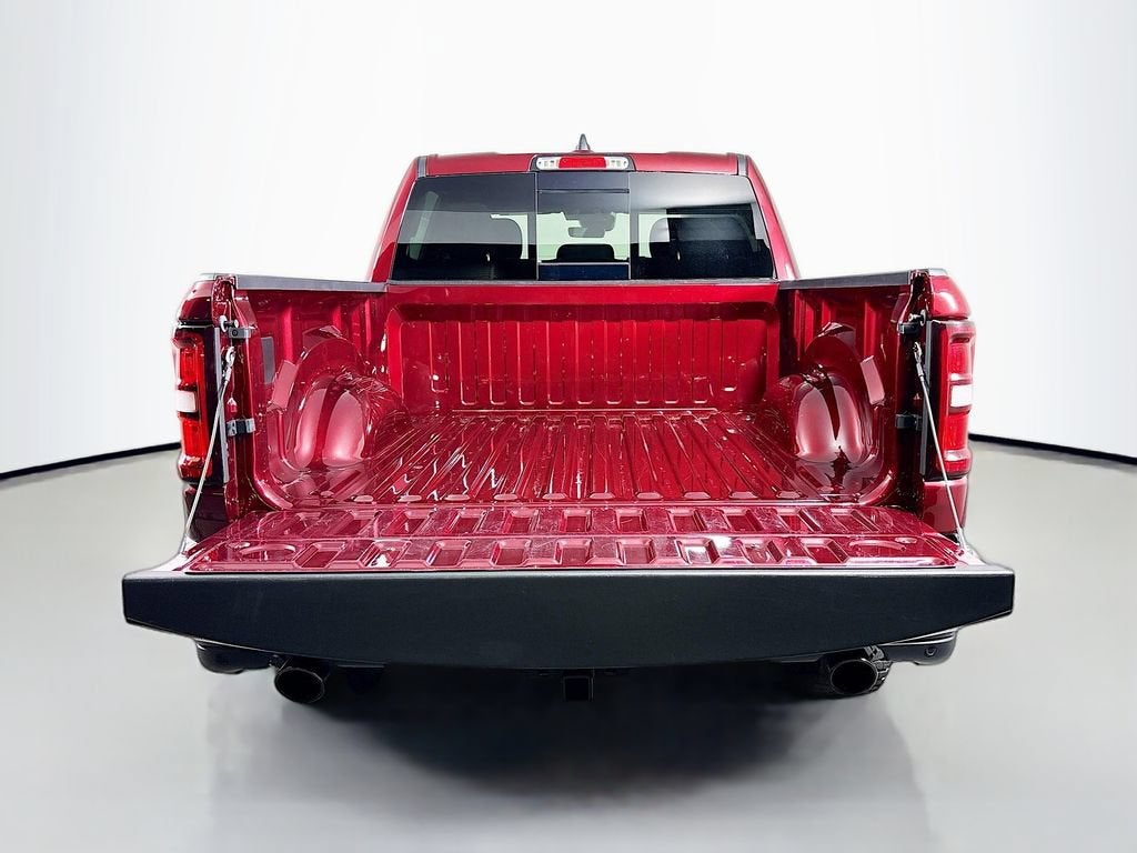 2025 RAM 1500 Warlock Crew Cab 4x4 5'7" Box