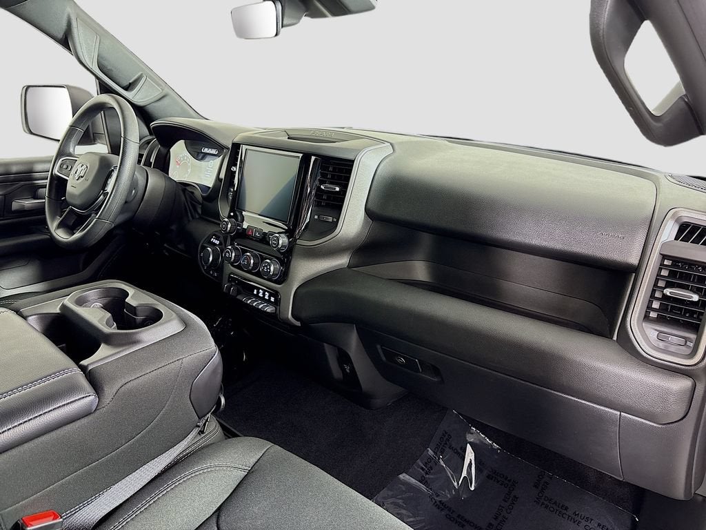 2025 RAM 1500 Warlock Crew Cab 4x4 5'7" Box