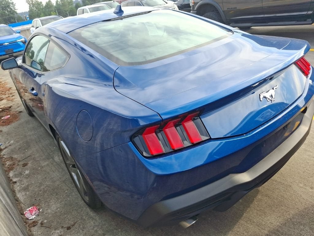 2024 Ford Mustang EcoBoost Fastback