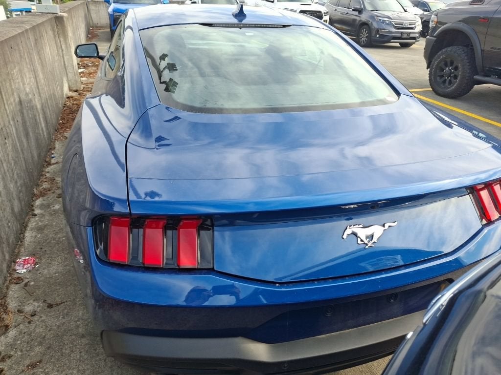 2024 Ford Mustang EcoBoost Fastback