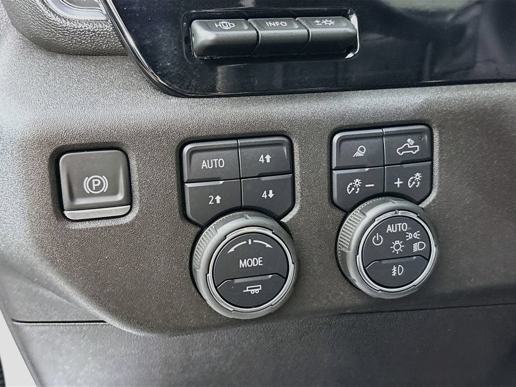 2025 Chevrolet Silverado 3500 HD High Country