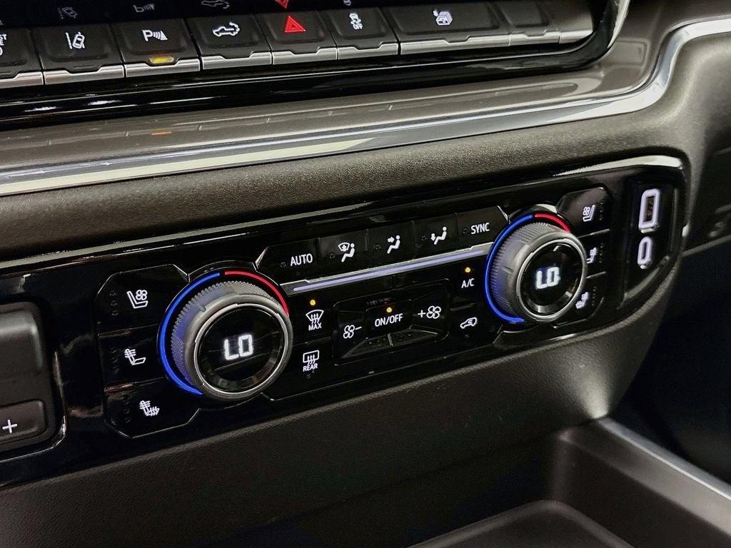 2025 Chevrolet Silverado 3500 HD High Country