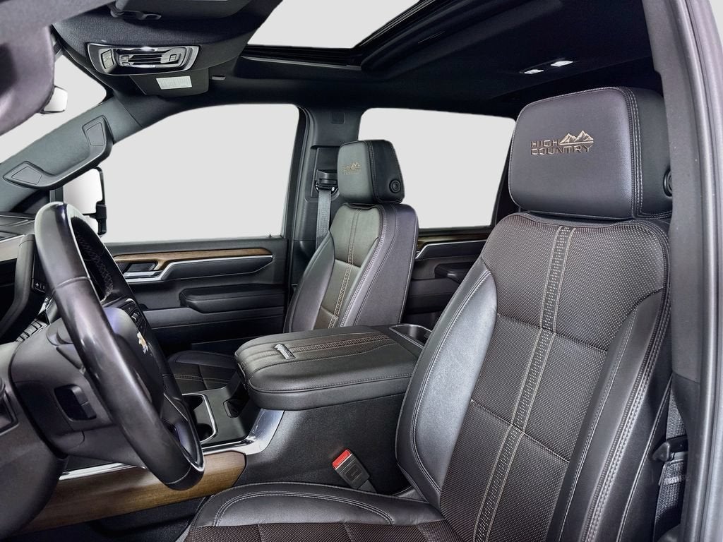 2025 Chevrolet Silverado 3500 HD High Country