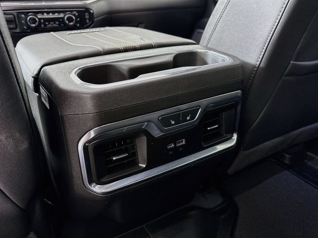 2025 Chevrolet Silverado 3500 HD High Country