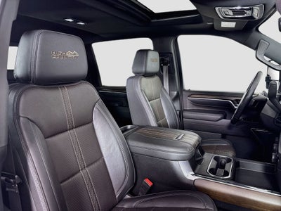 2025 Chevrolet Silverado 3500 HD High Country